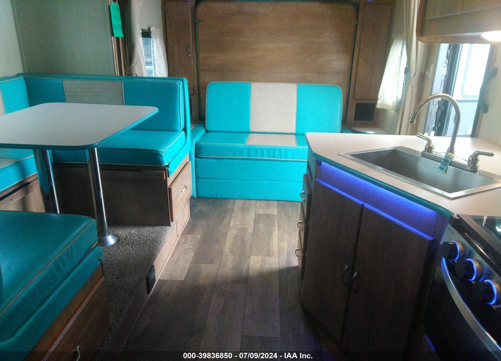 2020 GULFSTREAM VINTAGE VIN: 1NL1G2629L7039180
