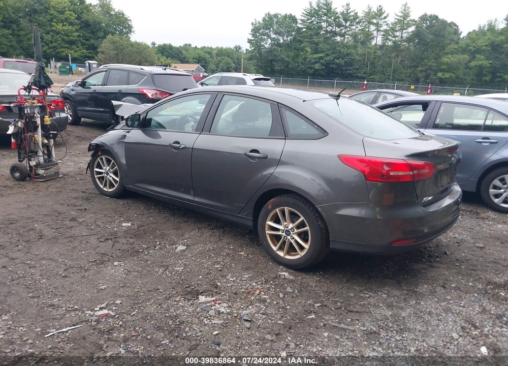 2015 FORD FOCUS SE VIN: 1FADP3F23FL267086