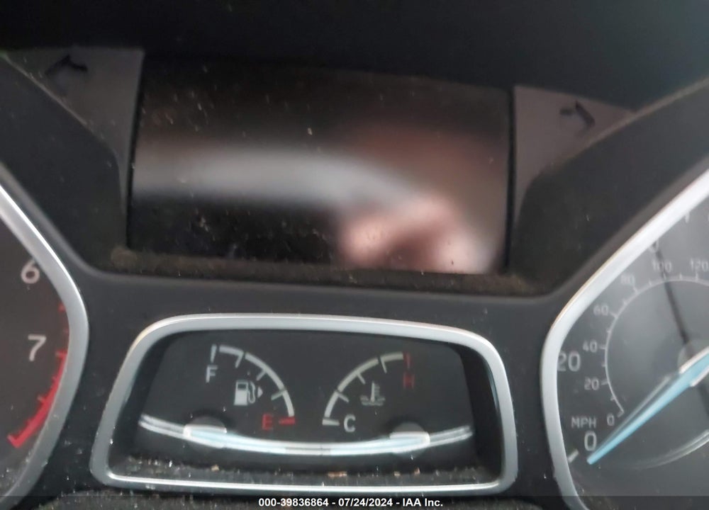 2015 FORD FOCUS SE VIN: 1FADP3F23FL267086