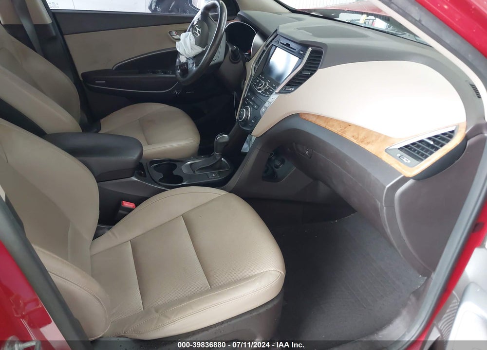 2016 HYUNDAI SANTA FE SE VIN: KM8SRDHF3GU139746