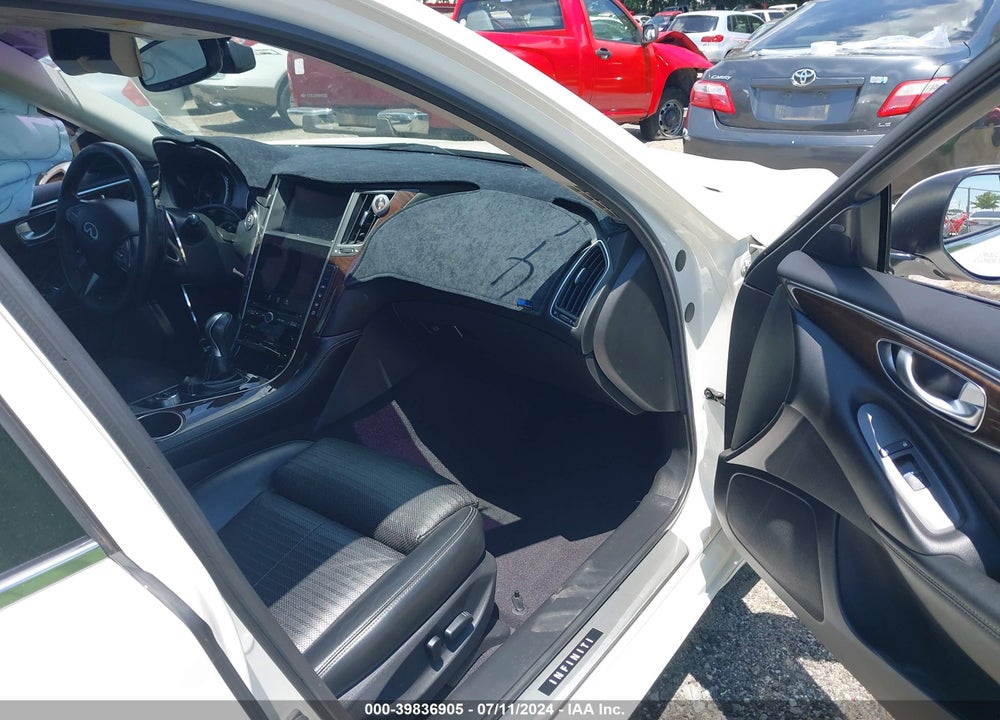 2016 INFINITI Q50 3.0T SPORT VIN: JN1EV7AP8GM301715
