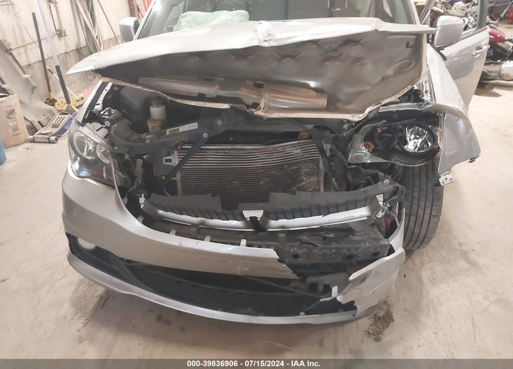 2018 DODGE GRAND CARAVAN GT VIN: 2C4RDGEG5JR284307