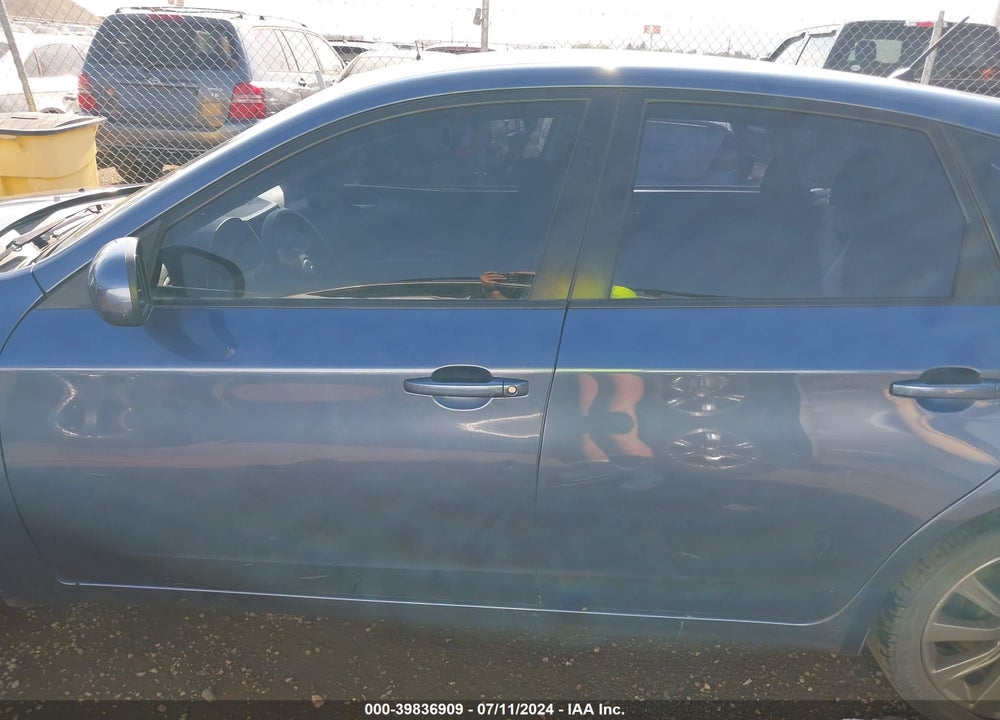 2011 SUBARU IMPREZA 2.5I VIN: JF1GH6A66BH827573