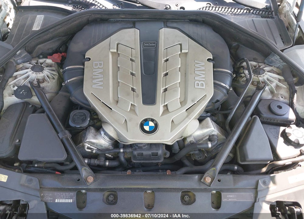 2010 BMW 750I XDRIVE VIN: WBAKC6C53ACL67756