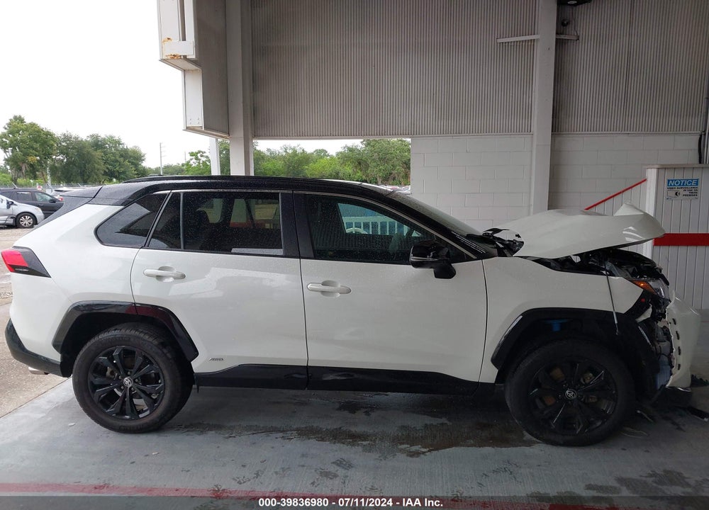 2022 TOYOTA RAV4 HYBRID XSE VIN: 4T3E6RFV3NU081140