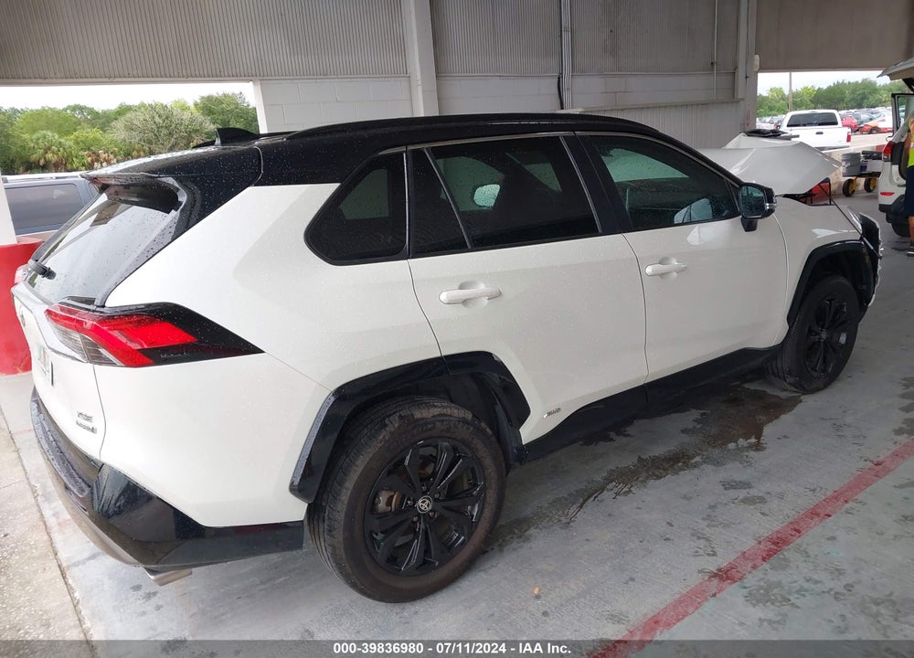 2022 TOYOTA RAV4 HYBRID XSE VIN: 4T3E6RFV3NU081140