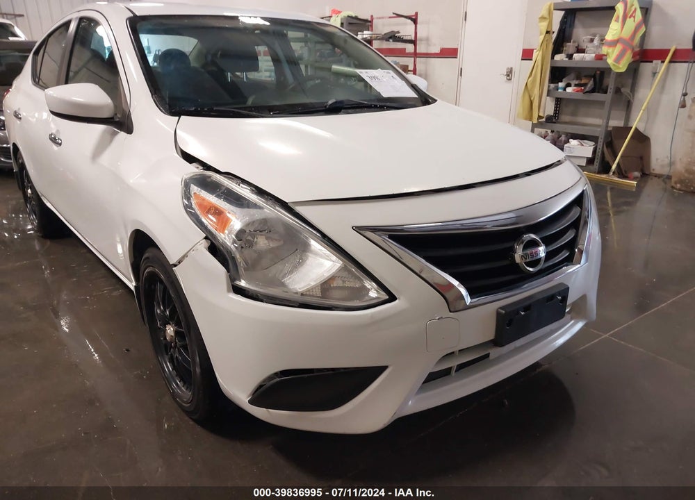 2015 NISSAN VERSA 1.6 SV VIN: 3N1CN7AP8FL897392