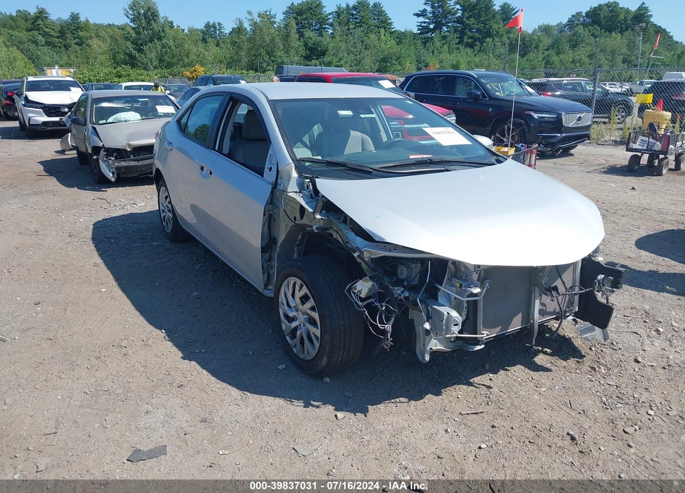 2019 TOYOTA COROLLA LE VIN: 2T1BURHE8KC141215