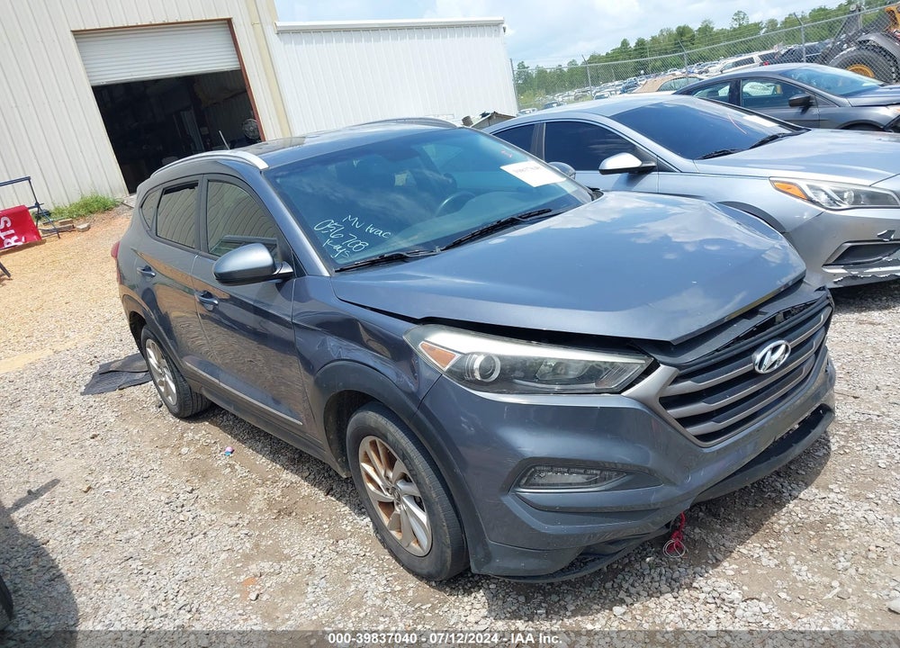 2016 HYUNDAI TUCSON SE VIN: KM8J33A47GU056708