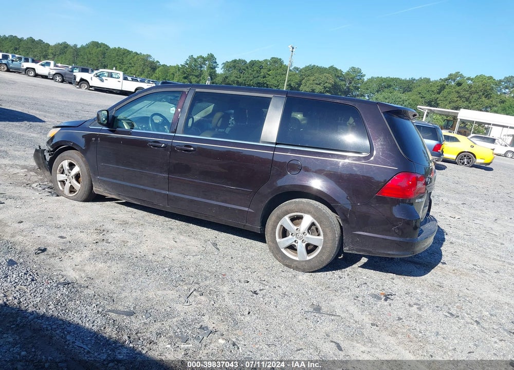 2010 VOLKSWAGEN ROUTAN SE VIN: 2V4RW3D10AR295057