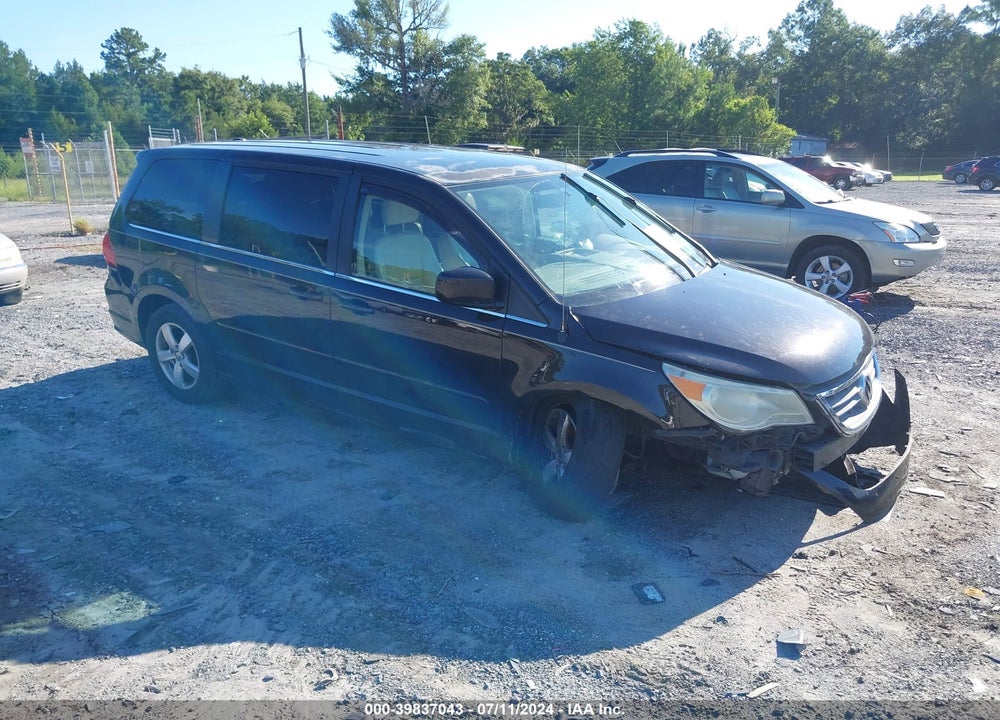 2010 VOLKSWAGEN ROUTAN SE VIN: 2V4RW3D10AR295057