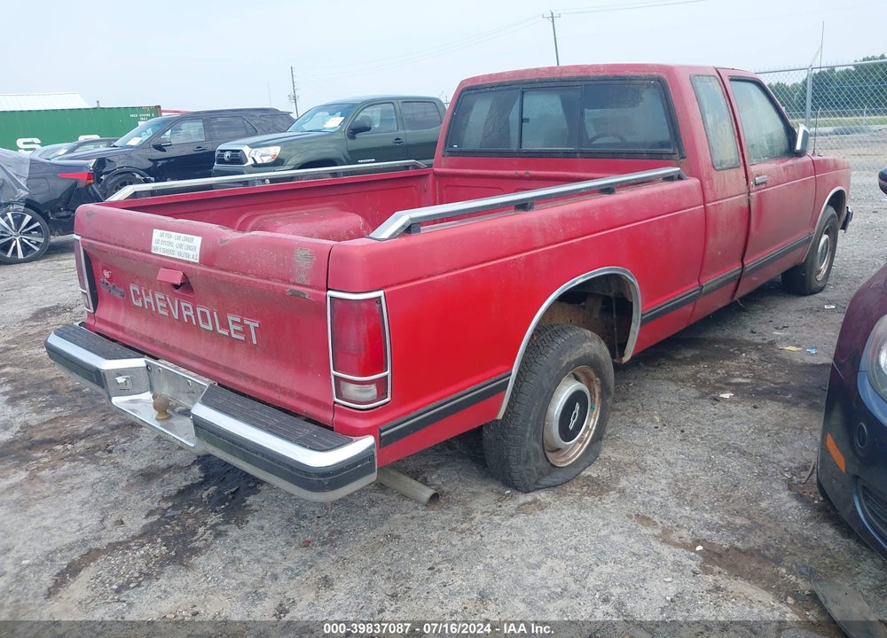 1985 CHEVROLET S TRUCK S10 VIN: 1GCBS14E7F2195798