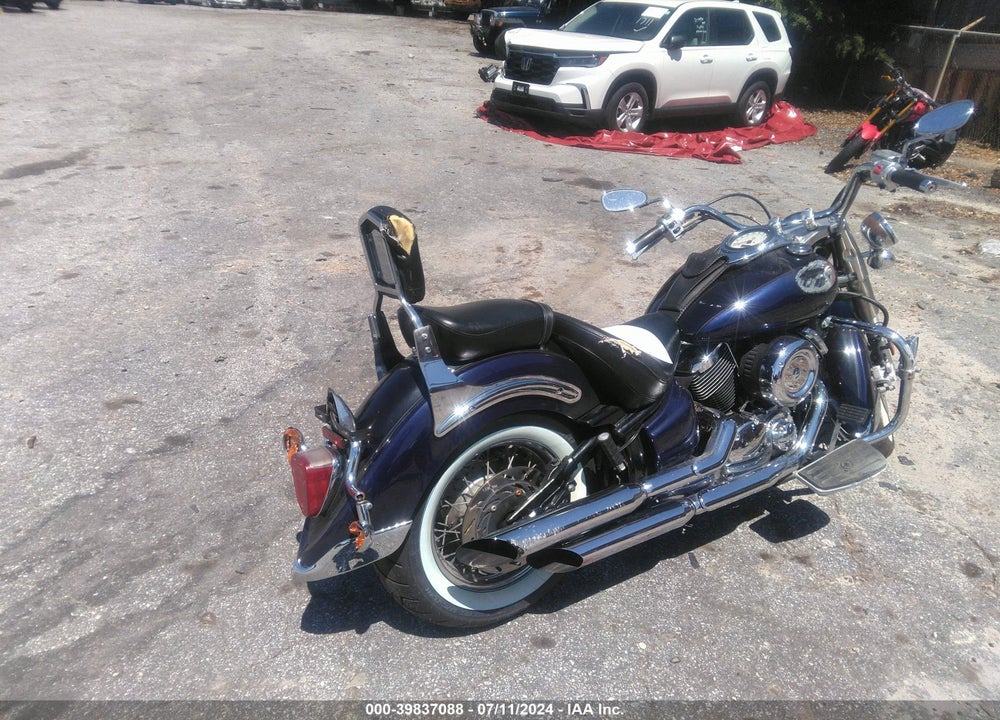 2001 YAMAHA XVS1100 VIN: JYAVP11EX1A013900