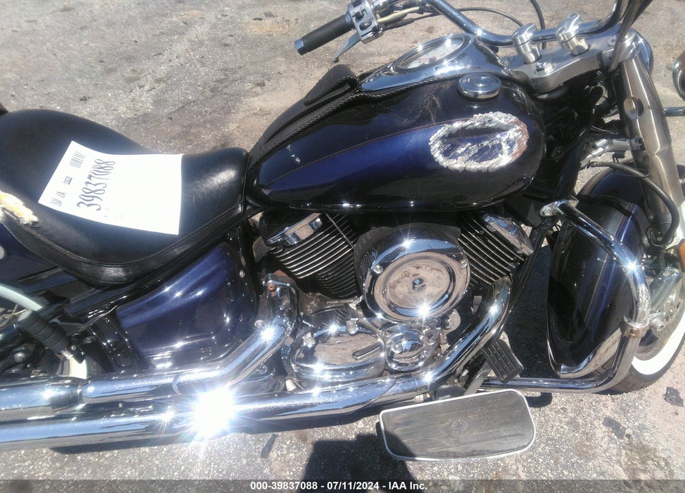 2001 YAMAHA XVS1100 VIN: JYAVP11EX1A013900