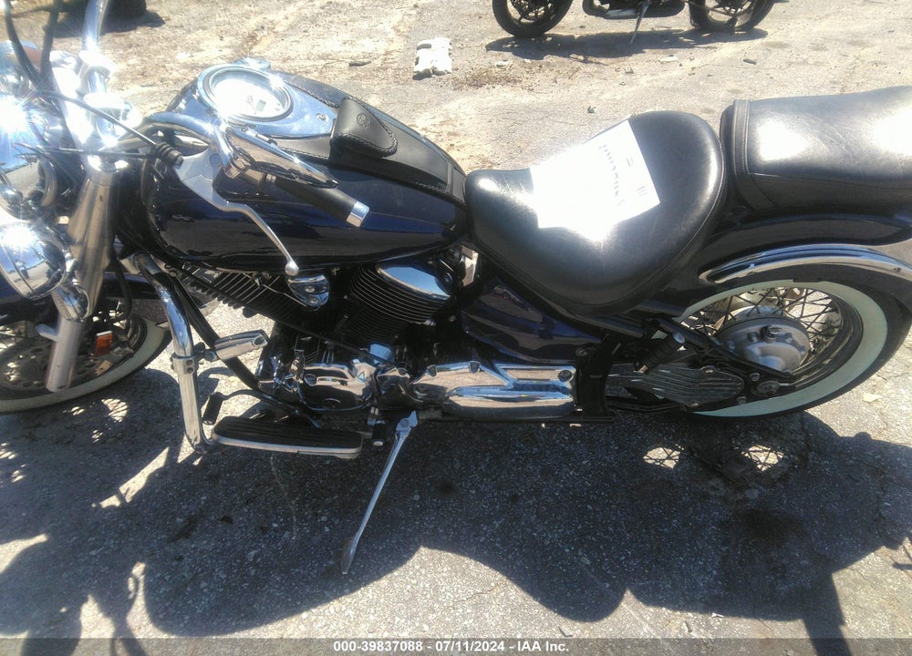 2001 YAMAHA XVS1100 VIN: JYAVP11EX1A013900
