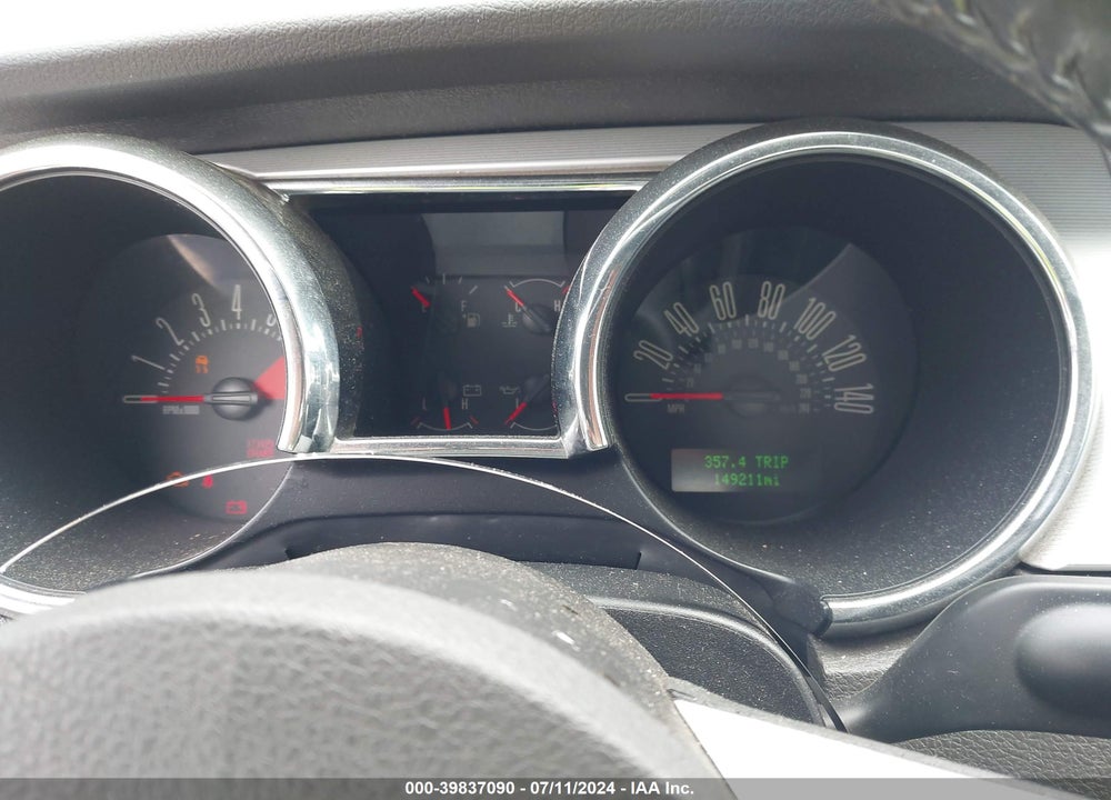 2006 FORD MUSTANG GT VIN: 1ZVHT85H165106036