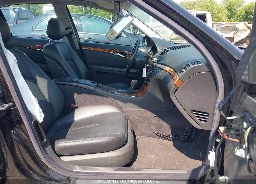 2003 MERCEDES-BENZ E 500 VIN: WDBUF70JX3A185642