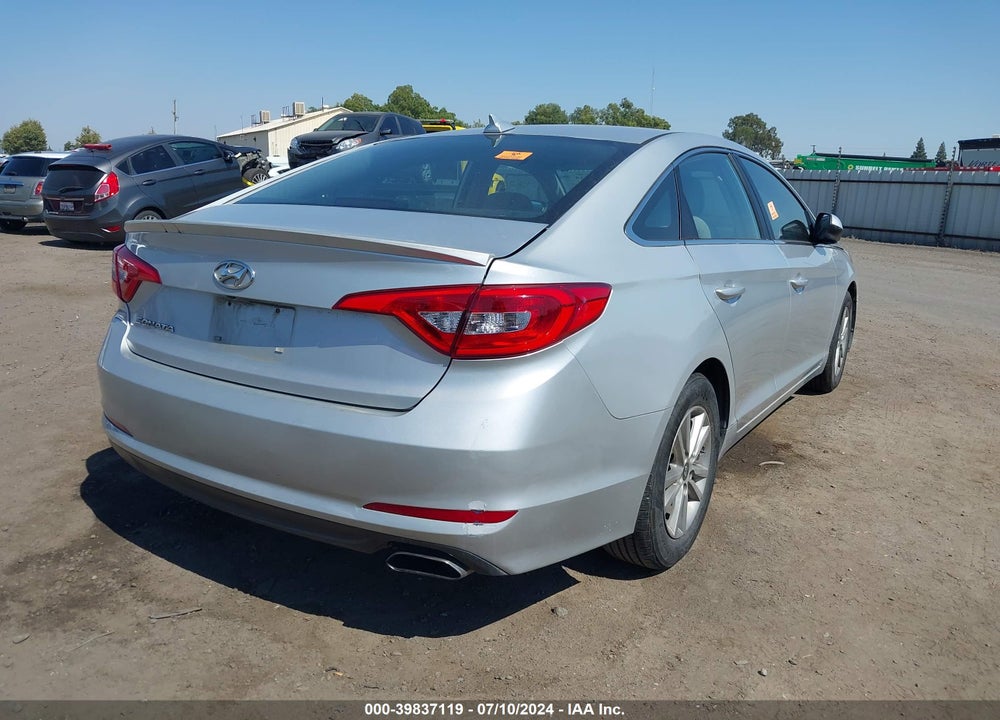2017 HYUNDAI SONATA SE VIN: 5NPE24AF8HH571115