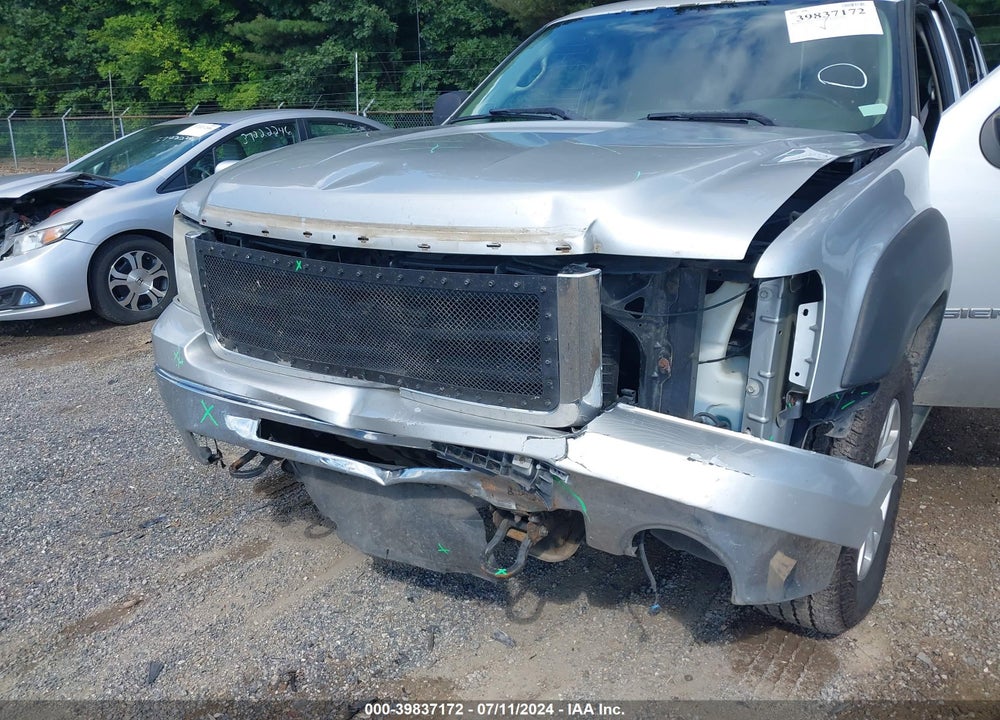 2011 GMC SIERRA 1500 SLE VIN: 3GTP2VE31BG356285