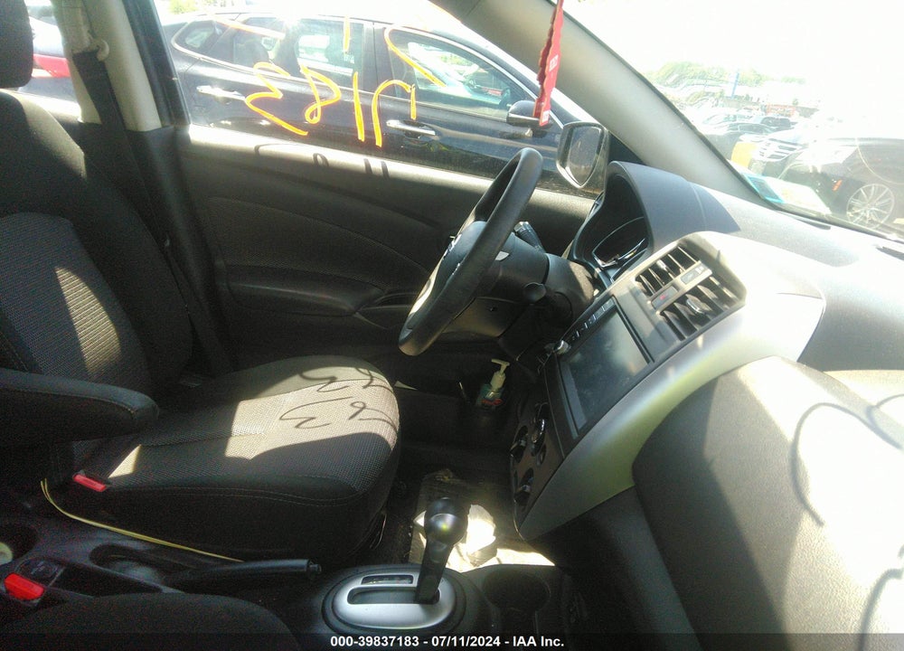2019 NISSAN VERSA 1.6 SV VIN: 3N1CN7AP5KL877787
