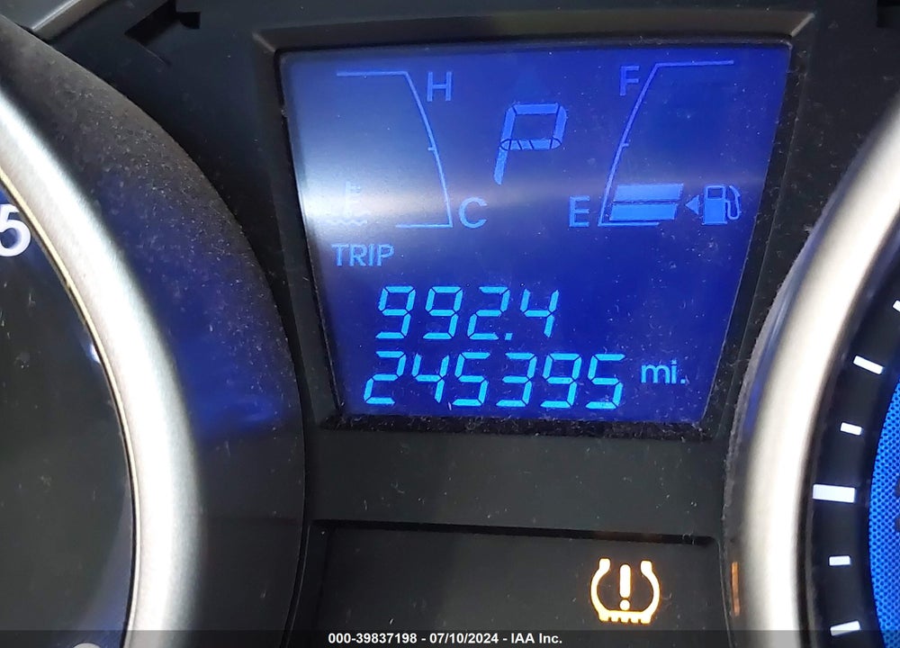 2011 HYUNDAI TUCSON LIMITED VIN: KM8JU3AC4BU283447
