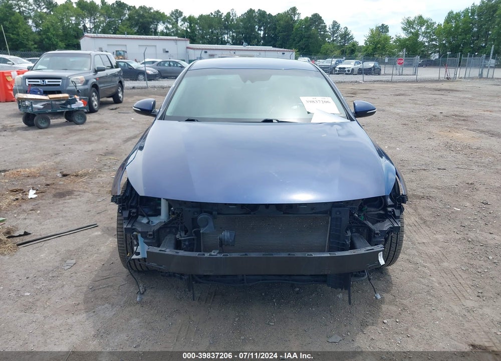 2019 KIA OPTIMA S VIN: 5XXGT4L34KG285659