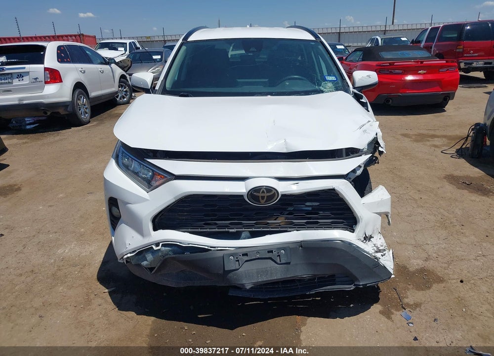 2020 TOYOTA RAV4 XLE VIN: 2T3W1RFV9LC052601