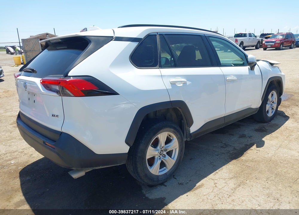 2020 TOYOTA RAV4 XLE VIN: 2T3W1RFV9LC052601