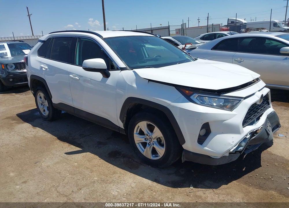 2020 TOYOTA RAV4 XLE VIN: 2T3W1RFV9LC052601