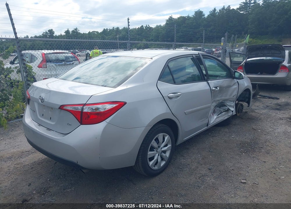 2015 TOYOTA COROLLA LE VIN: 2T1BURHE3FC313303