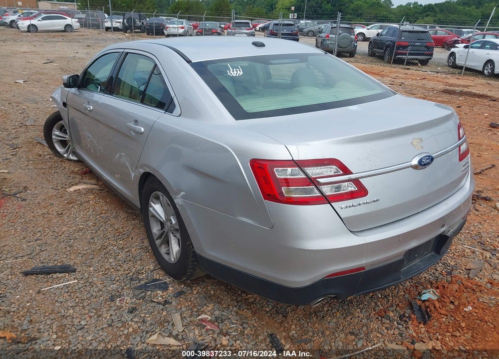 2015 FORD TAURUS SEL VIN: 1FAHP2E8XFG195748