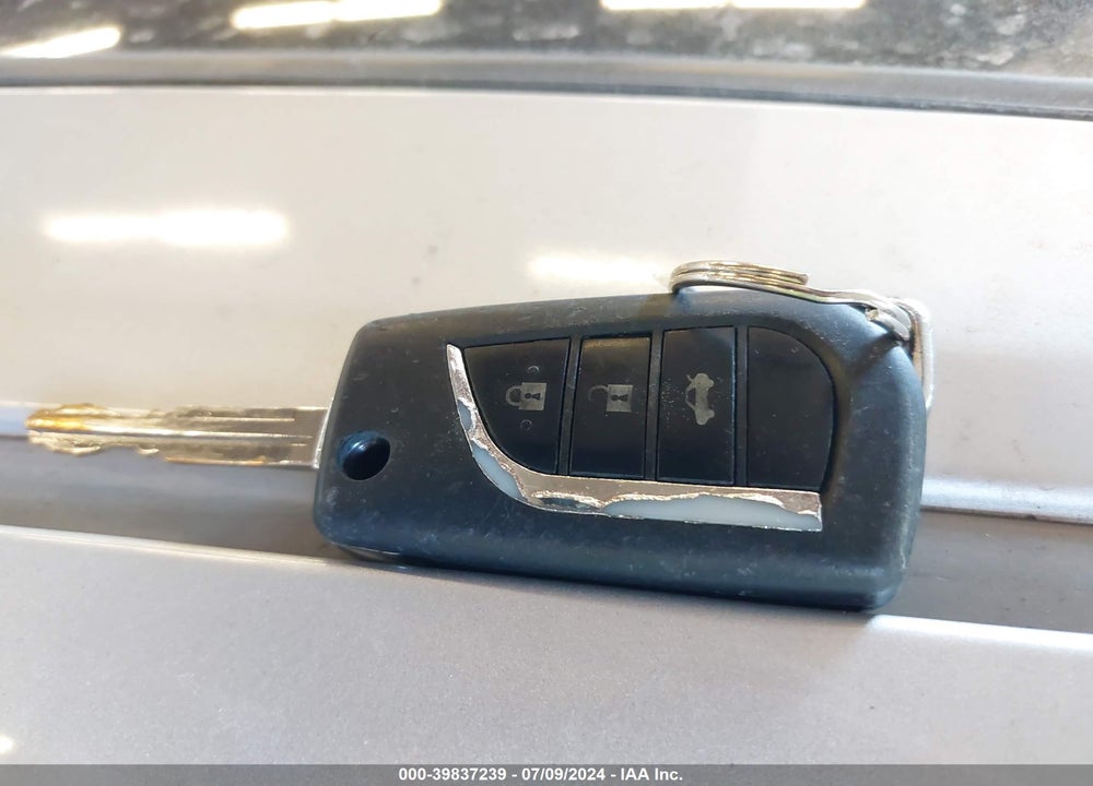 2012 TOYOTA COROLLA S VIN: 2T1BU4EE3CC879996