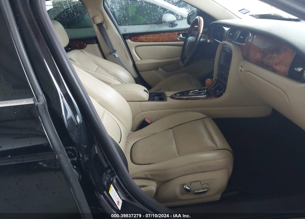 2008 JAGUAR XJ XJ8 L VIN: SAJWA79B58SH19656