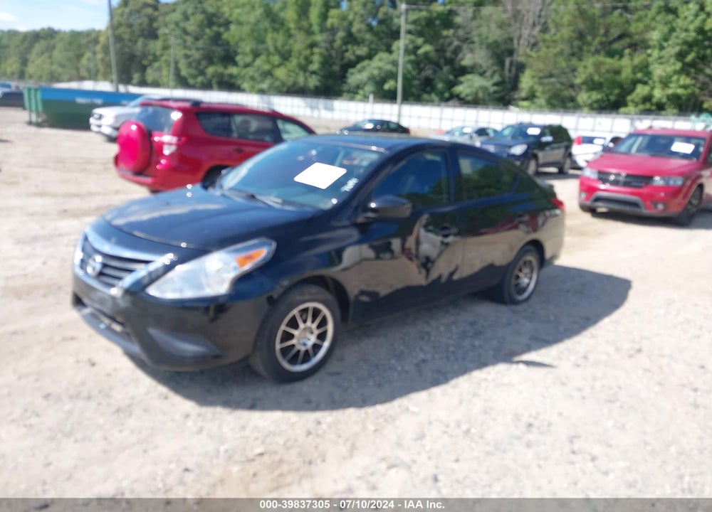 2018 NISSAN VERSA 1.6 S+ VIN: 3N1CN7AP8JL879984