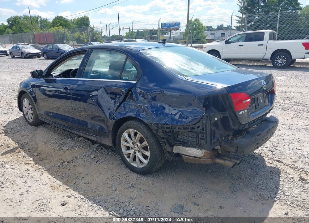 2013 VOLKSWAGEN JETTA 2.5L SE VIN: 3VWDP7AJ8DM430095