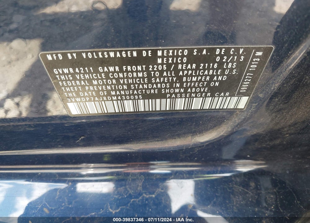 2013 VOLKSWAGEN JETTA 2.5L SE VIN: 3VWDP7AJ8DM430095