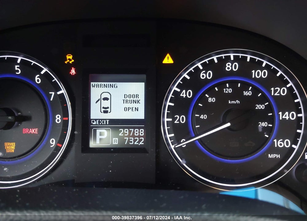 2014 INFINITI Q60/IPL VIN: JN1CV6FE8EM900717
