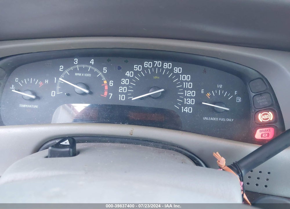 2000 BUICK PARK AVENUE VIN: 1G4CW52K3Y4207330
