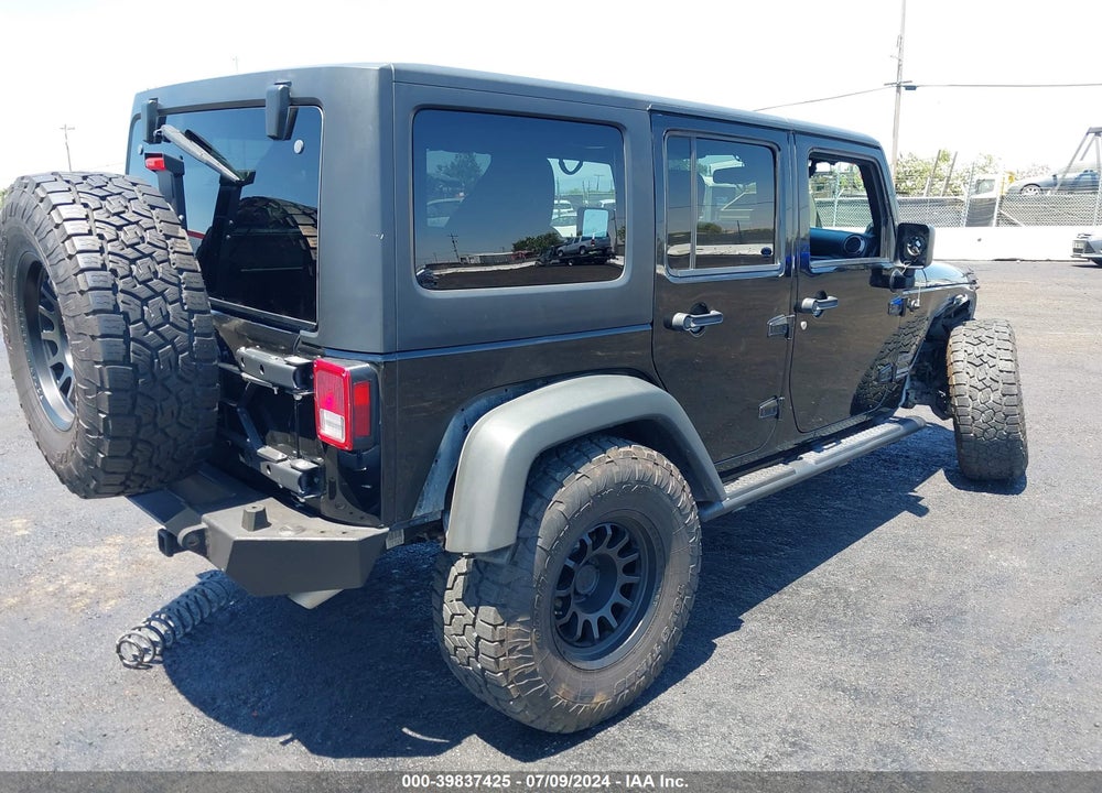 2014 JEEP WRANGLER UNLIMITED SPORT VIN: 1C4BJWDG3EL133681