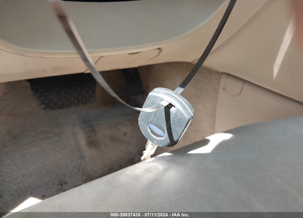 2007 FORD FUSION SE VIN: 3FAHP07Z47R273364