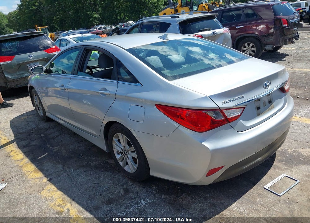 2014 HYUNDAI SONATA GLS VIN: 5NPEB4AC2EH843434