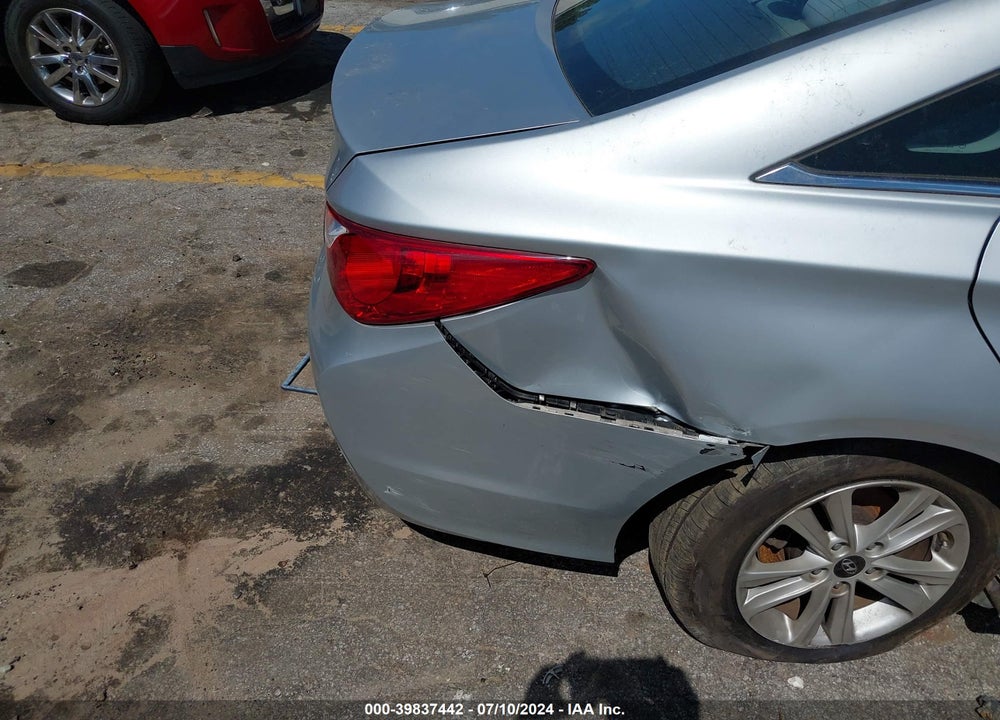 2014 HYUNDAI SONATA GLS VIN: 5NPEB4AC2EH843434