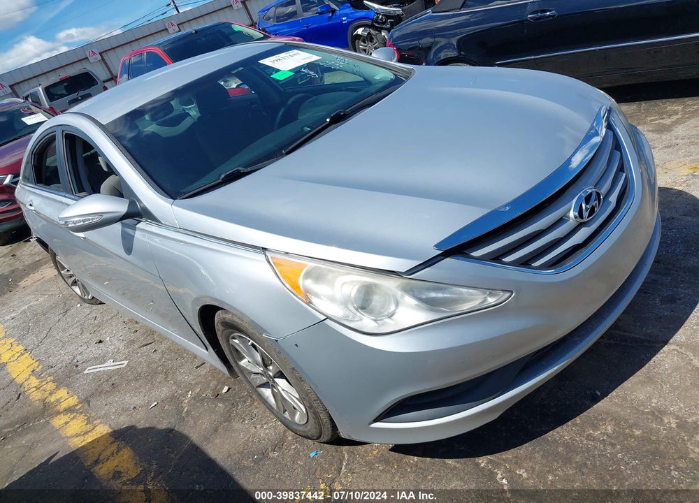 2014 HYUNDAI SONATA GLS VIN: 5NPEB4AC2EH843434