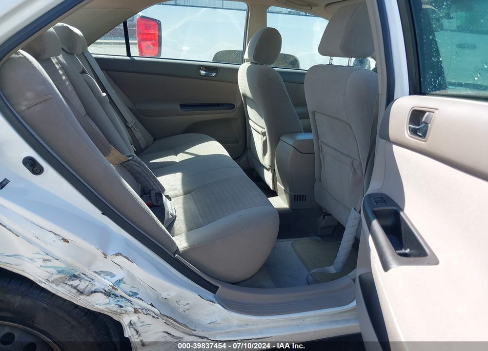 2006 TOYOTA CAMRY LE VIN: 4T1BE32K06U715951