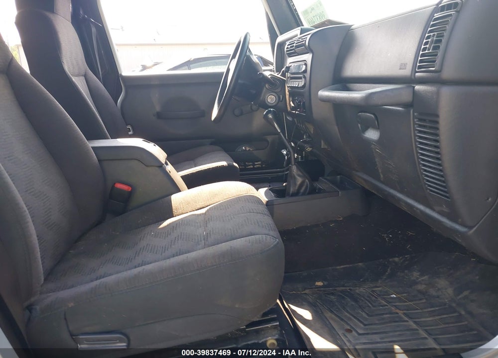 2005 JEEP WRANGLER X VIN: 1J4FA39S85P344049