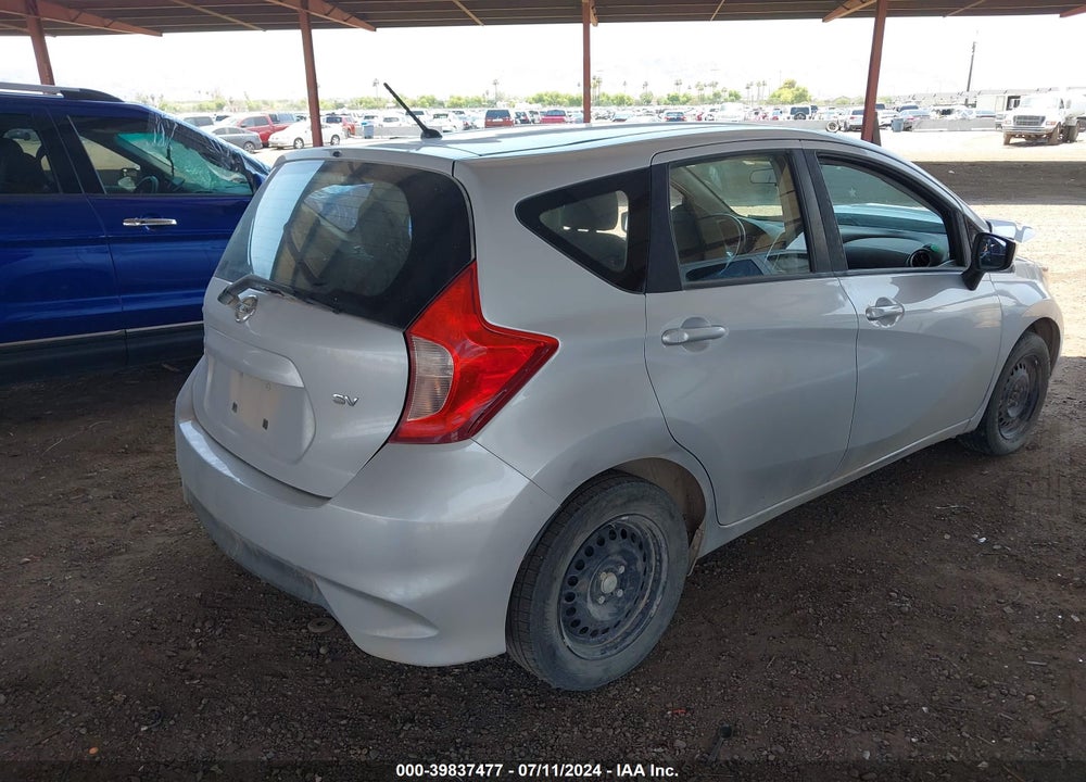 2018 NISSAN VERSA NOTE SV VIN: 3N1CE2CP8JL369862
