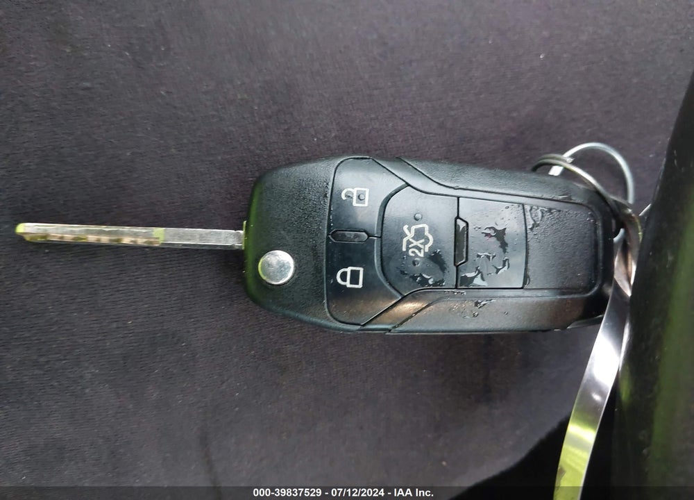 2014 FORD FUSION SE VIN: 3FA6P0HD2ER123521