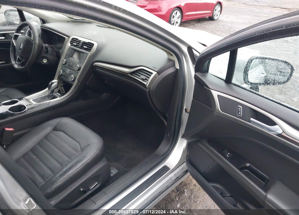 2014 FORD FUSION SE VIN: 3FA6P0HD2ER123521
