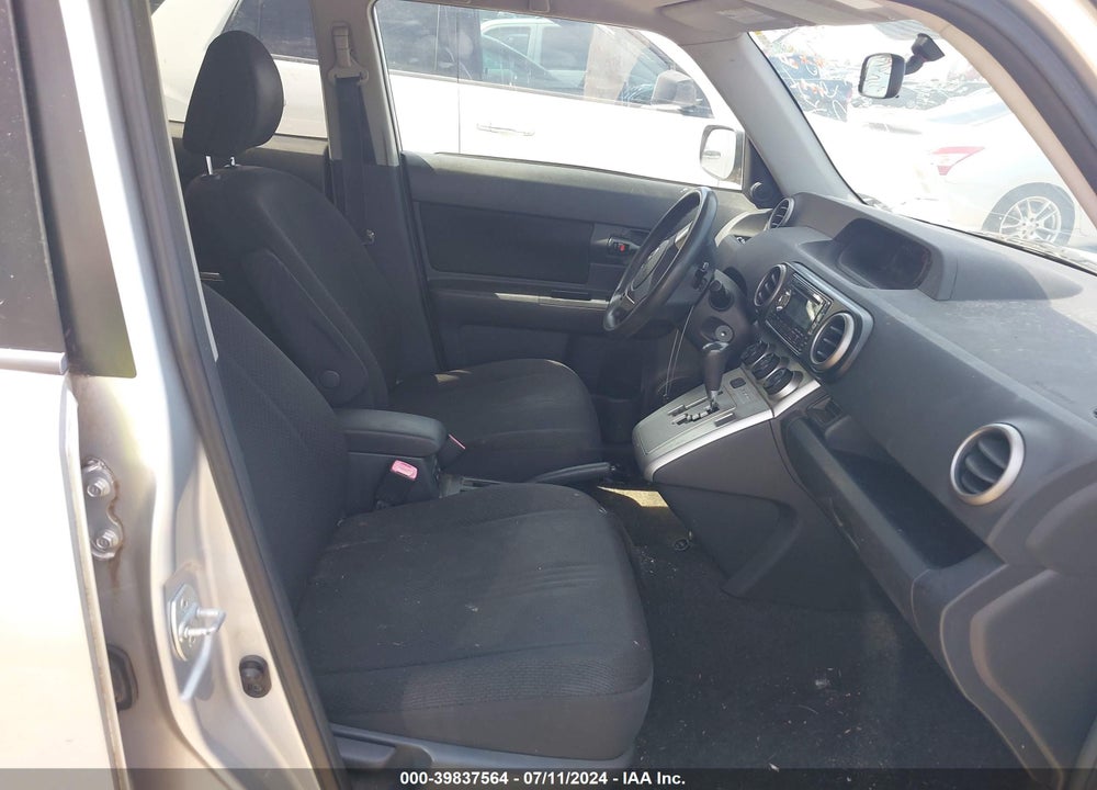 2008 SCION XB VIN: JTLKE50E481023360