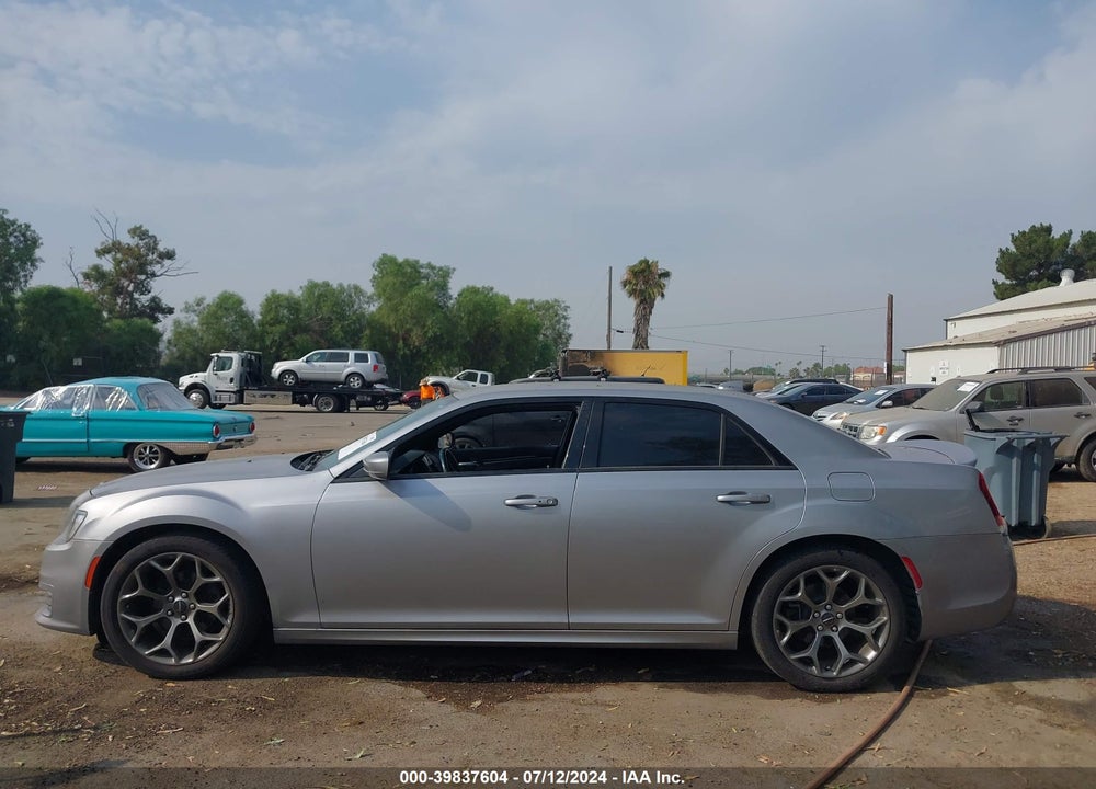 2018 CHRYSLER 300 300S VIN: 2C3CCABG7JH275001